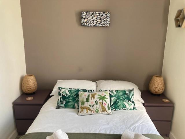 The Salt Box- Lovely Refurbished Annexe, Free Parking, Walk To Porth Beach. Saint Columb Minor Buitenkant foto