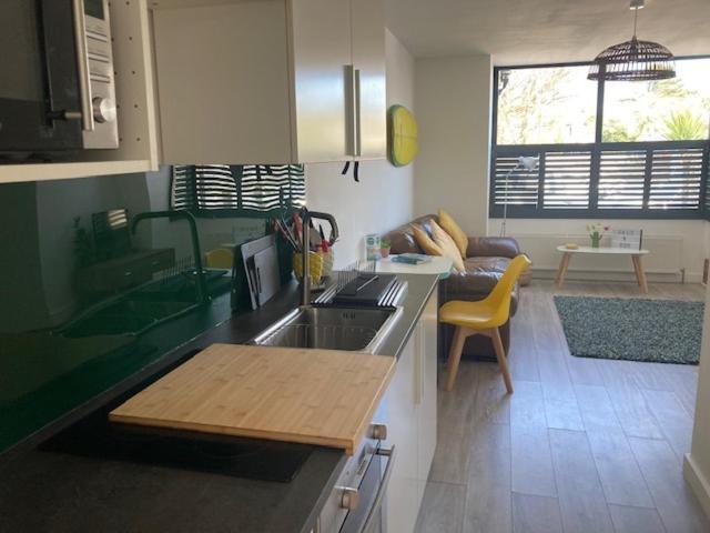 The Salt Box- Lovely Refurbished Annexe, Free Parking, Walk To Porth Beach. Saint Columb Minor Buitenkant foto