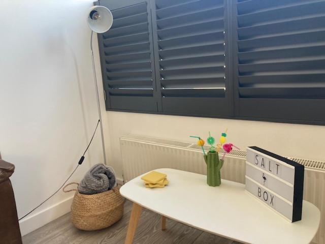 The Salt Box- Lovely Refurbished Annexe, Free Parking, Walk To Porth Beach. Saint Columb Minor Buitenkant foto